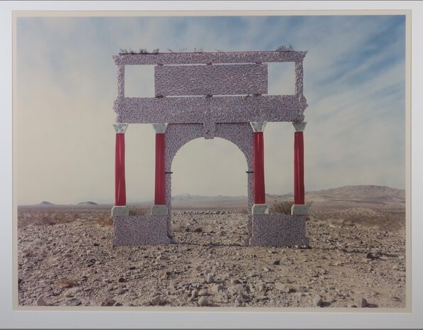 Jean Ruiter - Cathedral in the Desert III  - 95 x 115 cm - foto op fotopapier - ingelijst