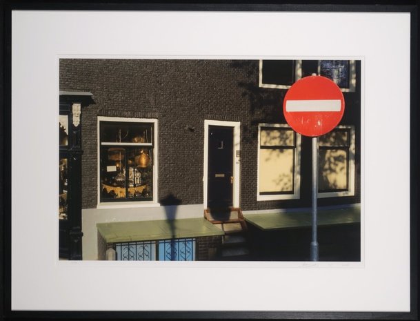 Mark Verdoes - Seinlicht - 78 x 103 cm - Fotoprint op papier - in zwarte houten lijst 